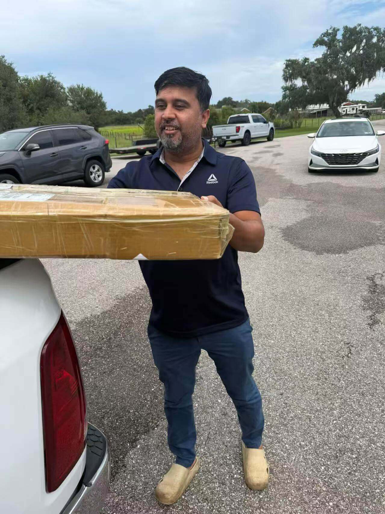 custom 3D acrylic sign safe export wooden crate delivery in Florida