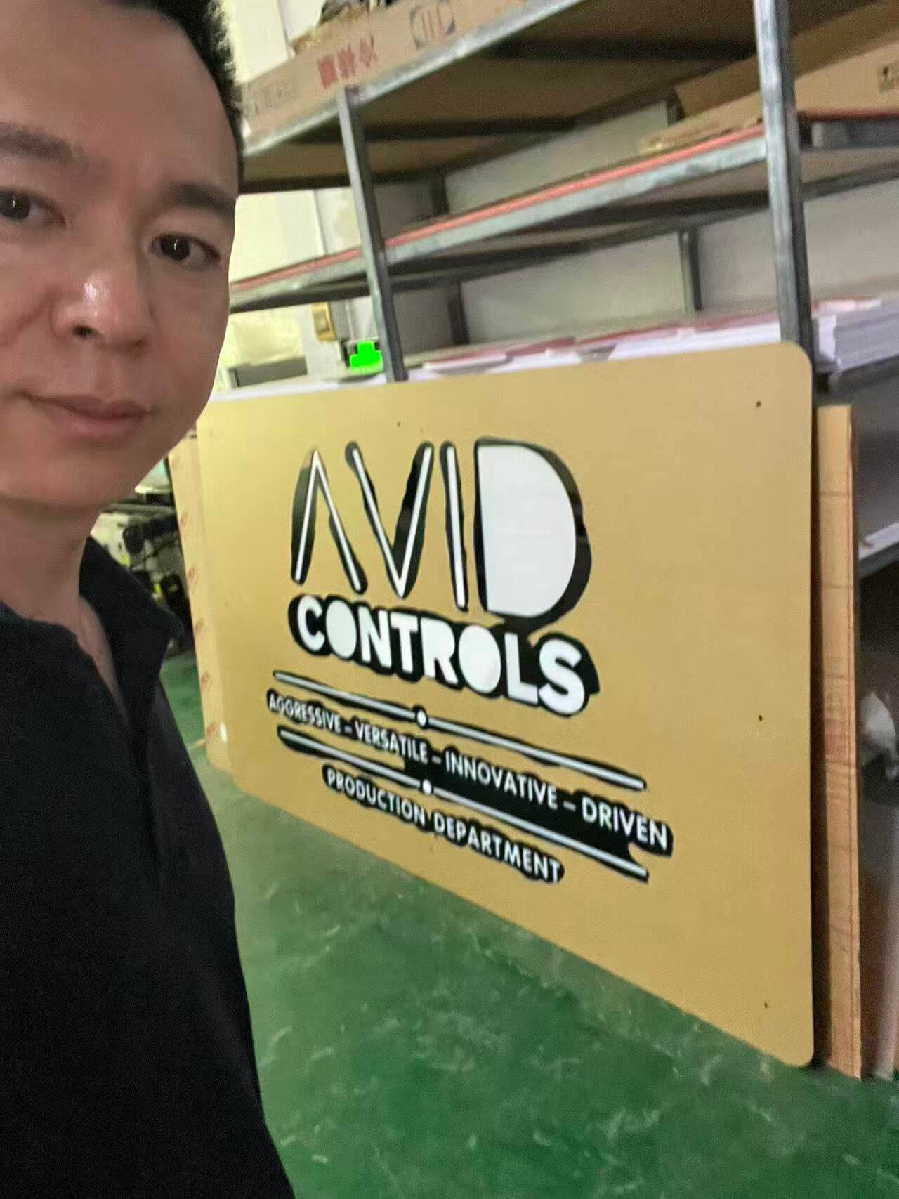Custom channel letters factory inspection in Guangzhou