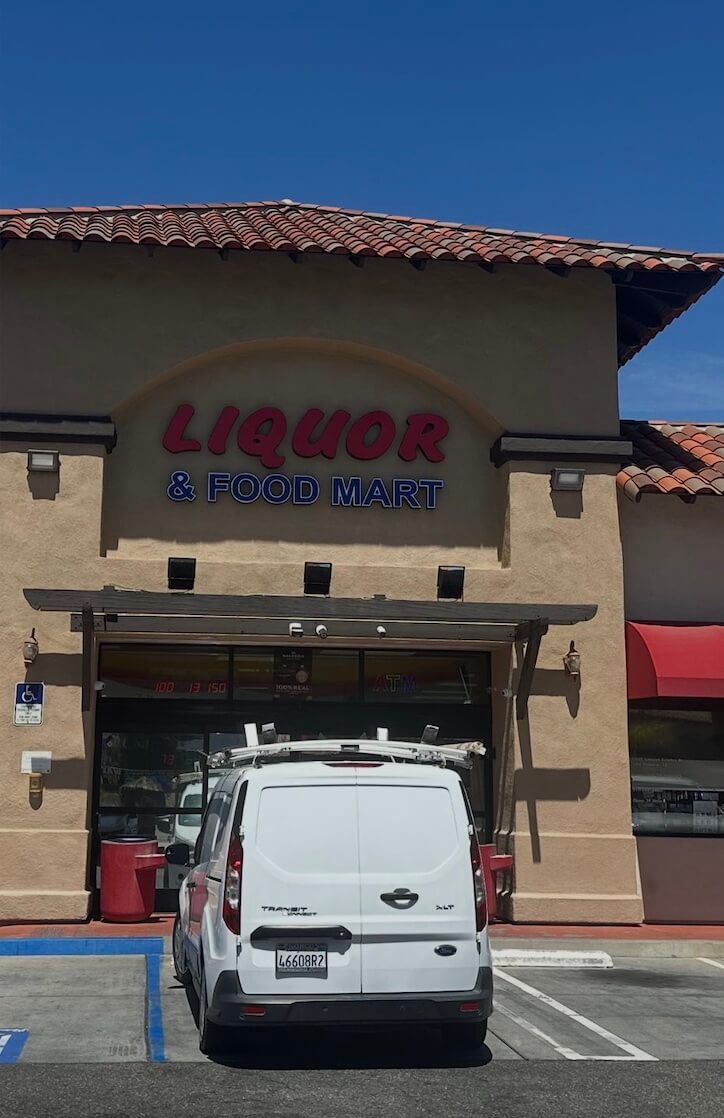 Commercial storefront facility for Shell gas station and liquor store in Lake Elsinore, California